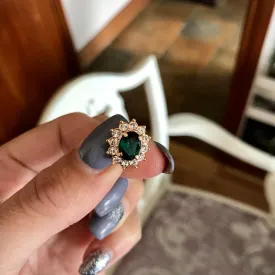 Ann Rose Gold Green Clip-On Earrings