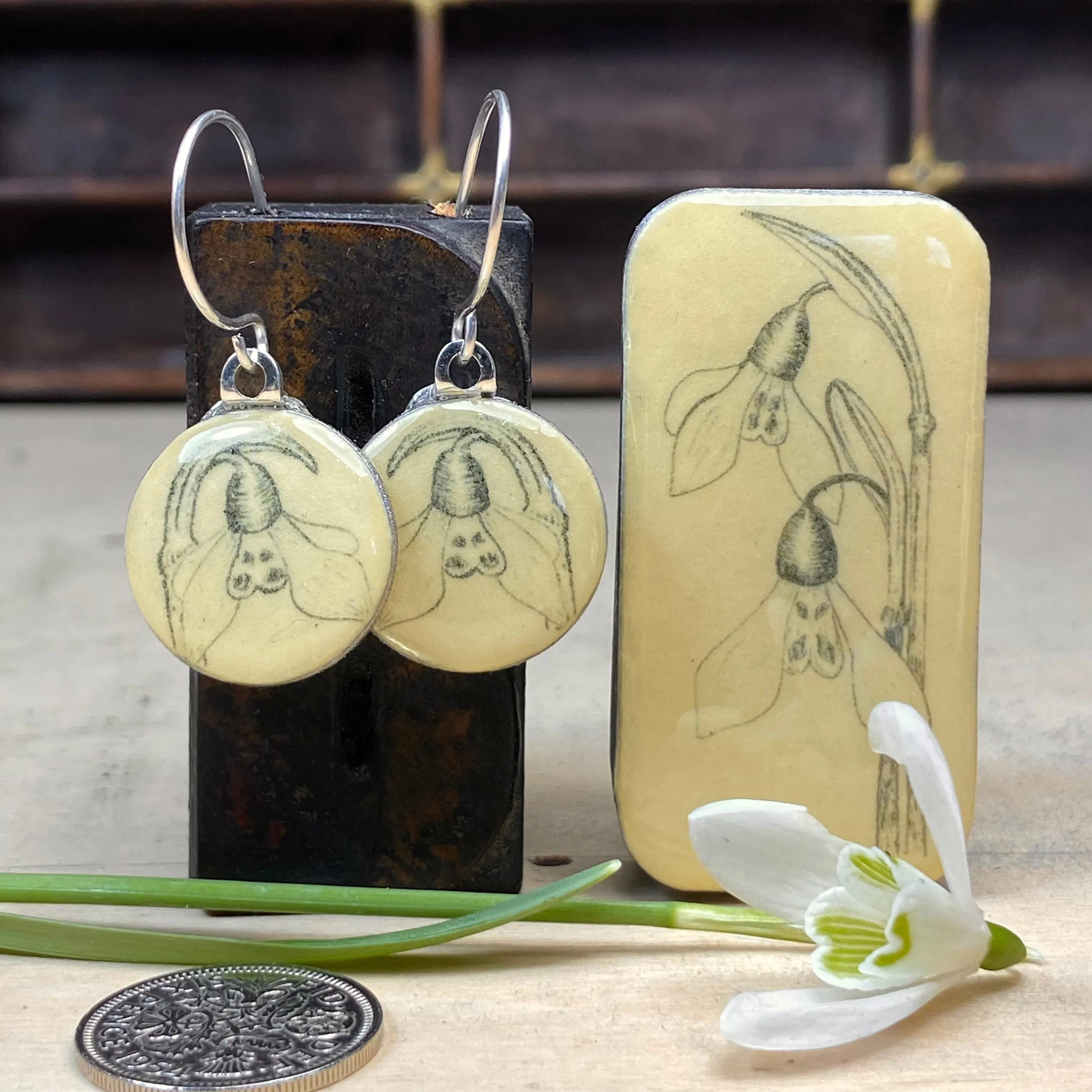 Cottage Garden Sixpence Earrings and Teeny Tiny Tin - Snowdrop